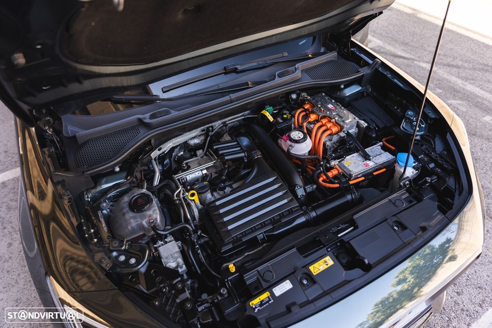 Cupra Formentor VZ 1.4 e-Hybrid DSG - 35
