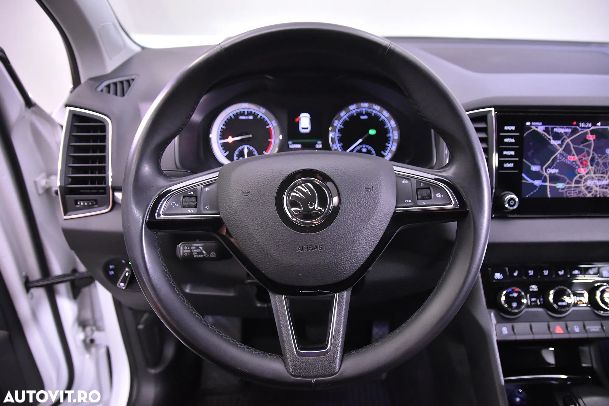 Skoda Karoq - 16