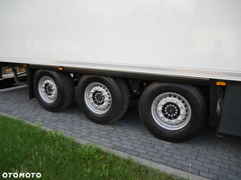 Volvo FH 500KM STANDARD + SCHMITZ THERMO KING - 4