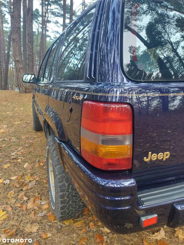 Jeep Grand Cherokee - 14