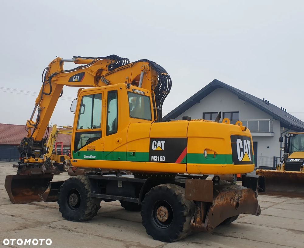 Caterpillar M316D - 3