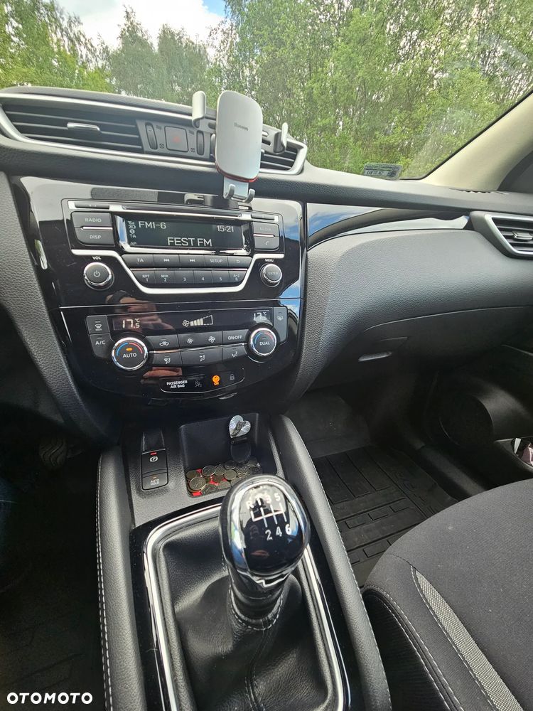 Nissan Qashqai 1.2 DIG-T Acenta - 16
