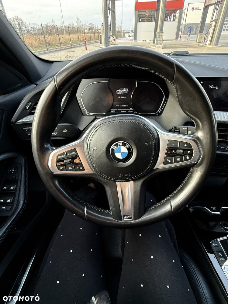 BMW Seria 1 118d - 12