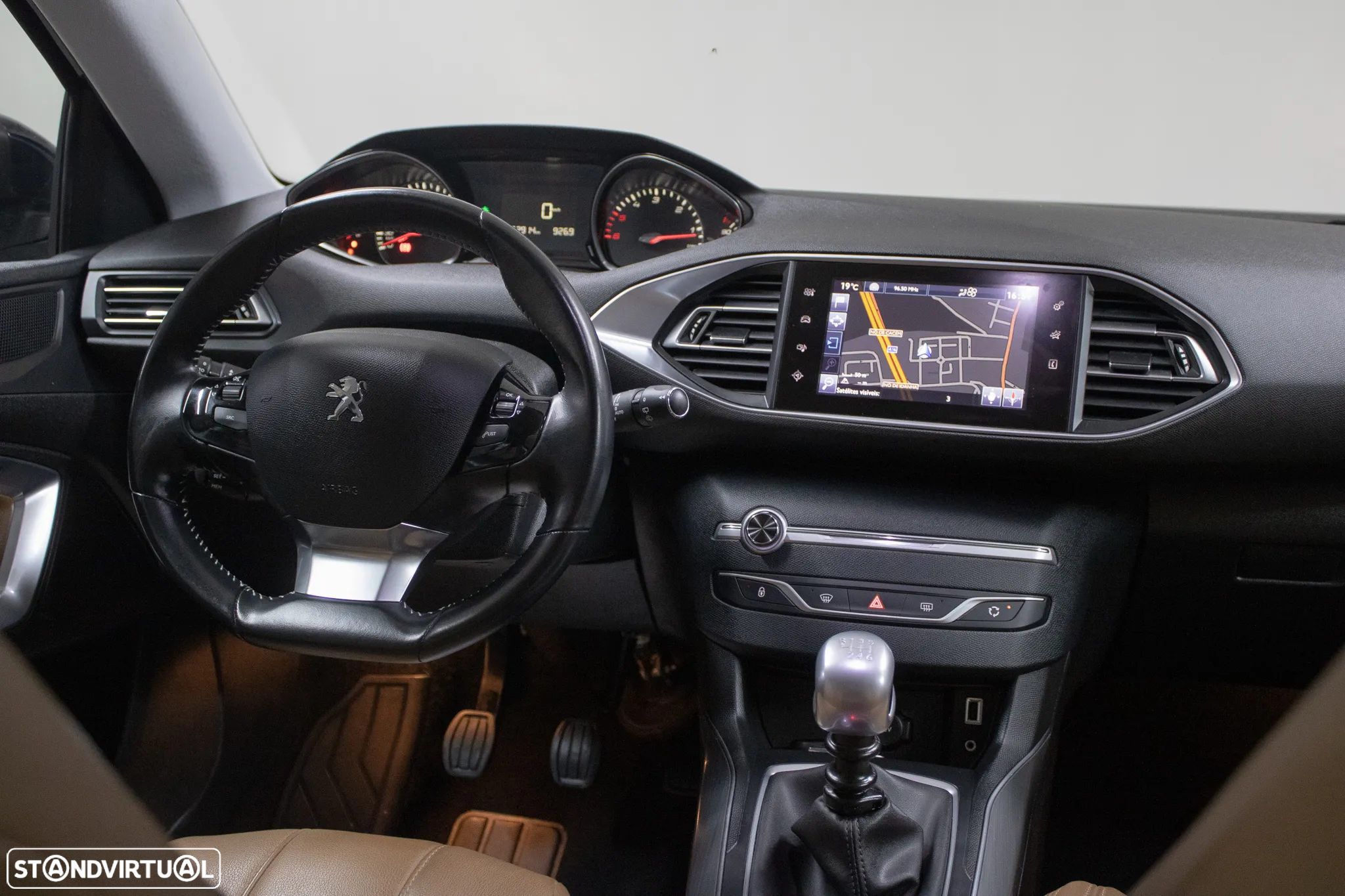 Peugeot 308 SW 1.6 BlueHDi Allure - 10