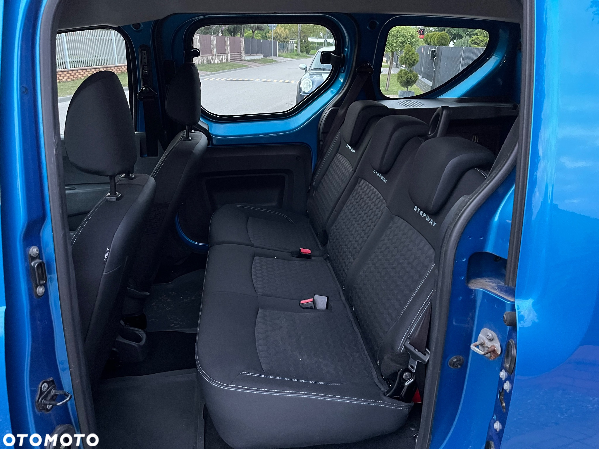 Dacia Dokker 1.5 dCi Stepway - 11