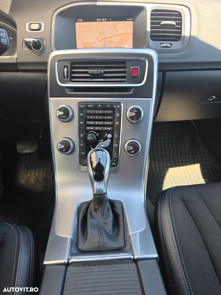 Volvo V60 - 17