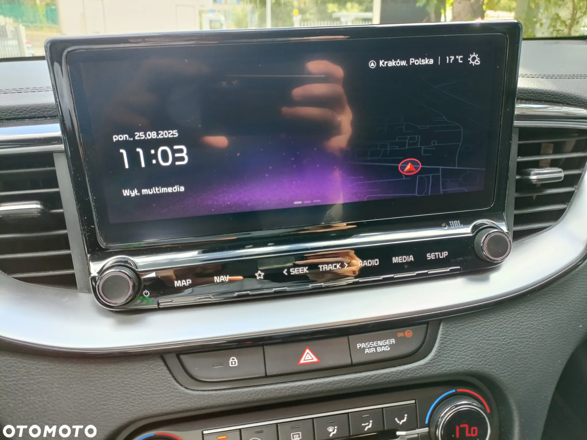 Kia Ceed - 24