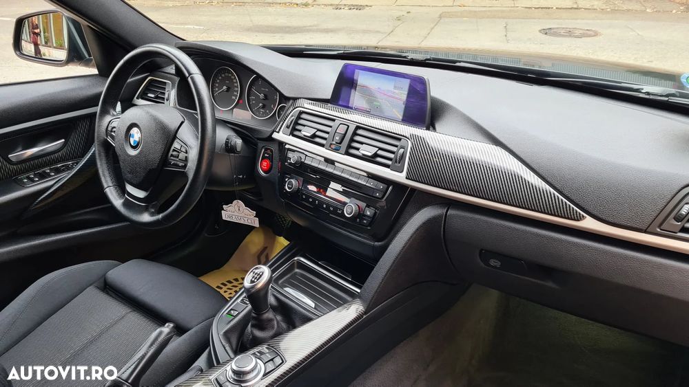 BMW Seria 3 318d Sport Line - 2