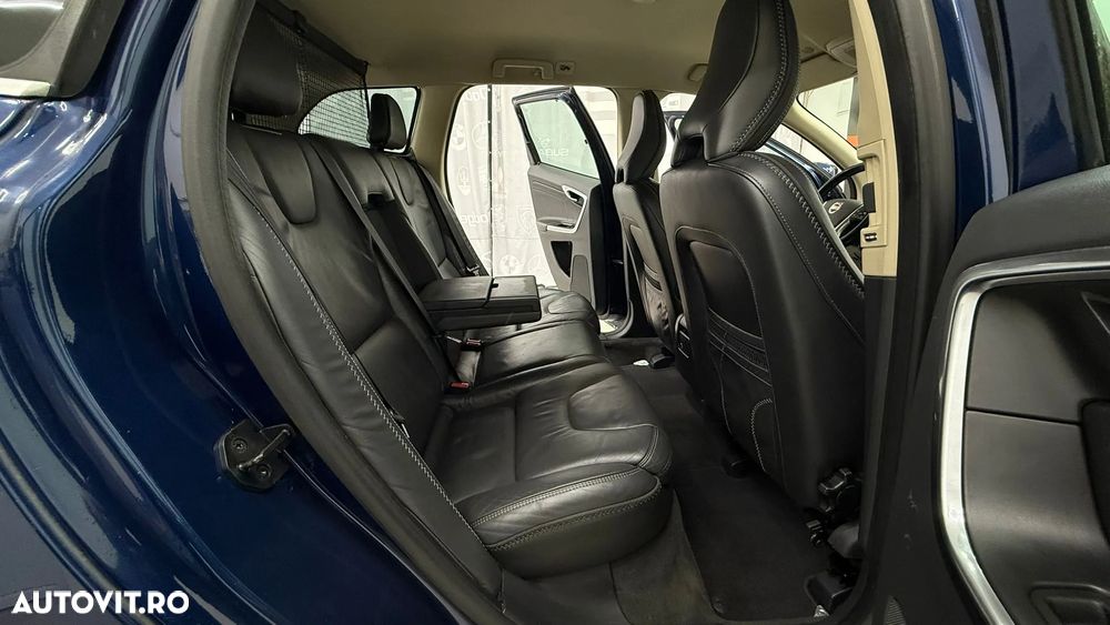 Volvo XC 60 D3 Aut. Ocean Race - 9