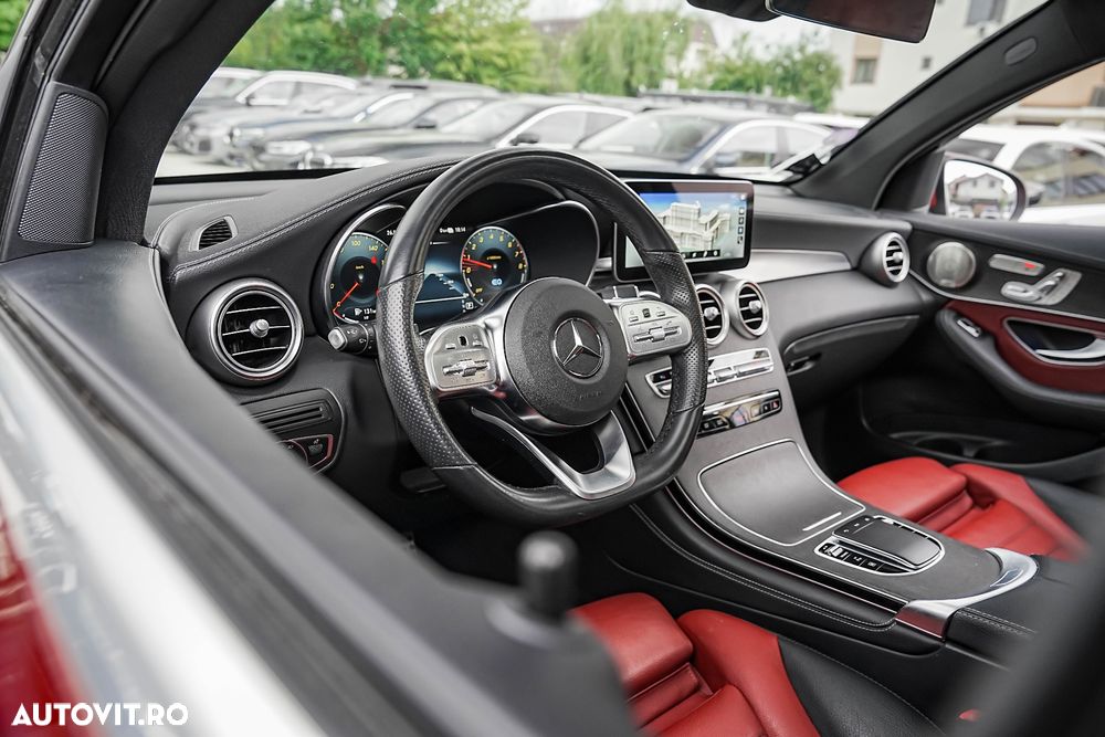 Mercedes-Benz GLC 300 e 4Matic 9G-TRONIC Edition AMG Line - 21