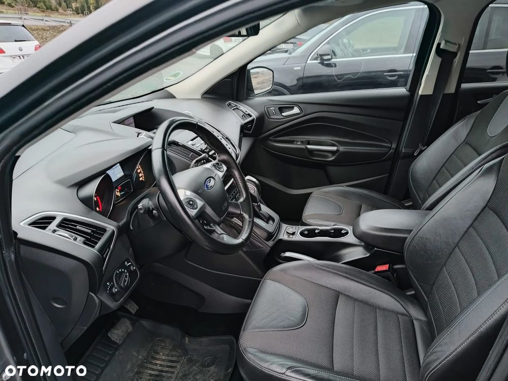 Ford Kuga 2.0 TDCi 4x4 Titanium - 8