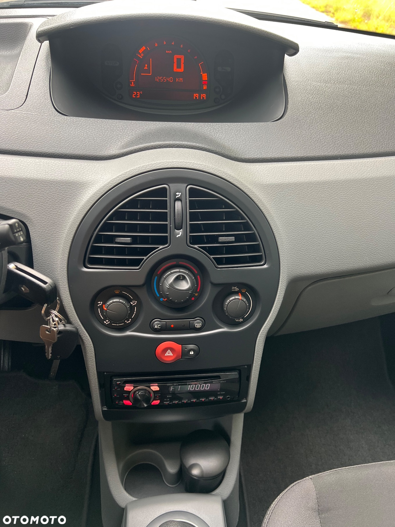 Renault Modus 1.2 16V Yahoo - 9