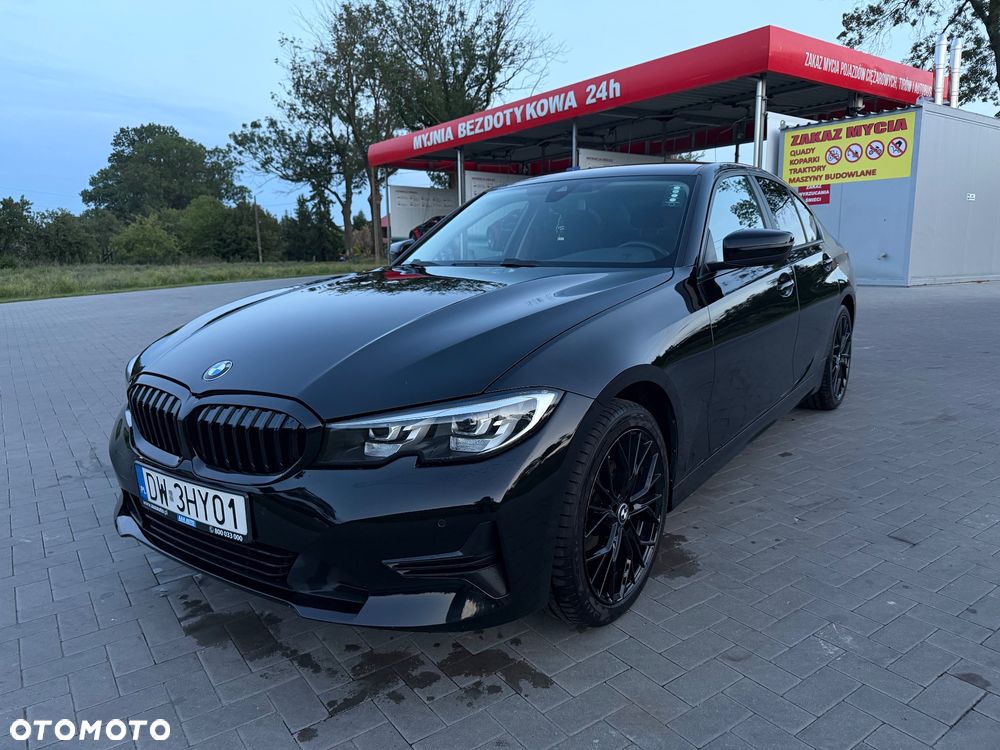 BMW Seria 3 320i - 1