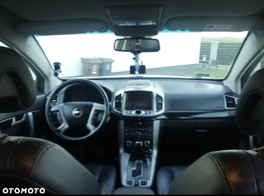 Chevrolet Captiva 2.2 D LTZ - 2