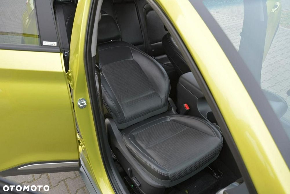 Hyundai Kona 1.6 T-GDI Premium DCT - 16