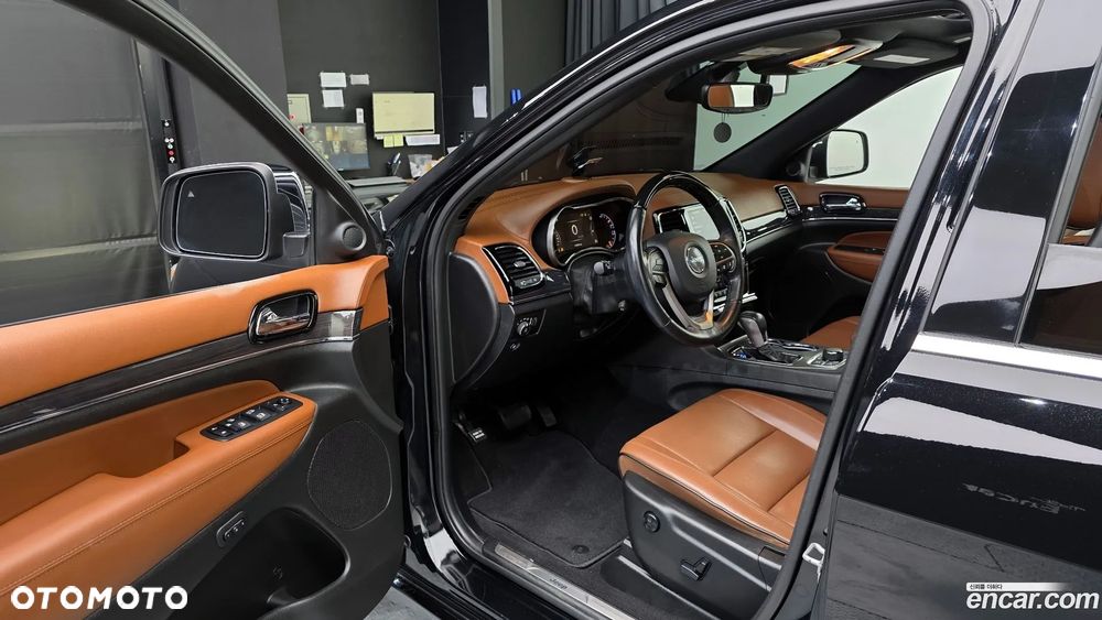 Jeep Grand Cherokee 3.6 V6 Overland - 9