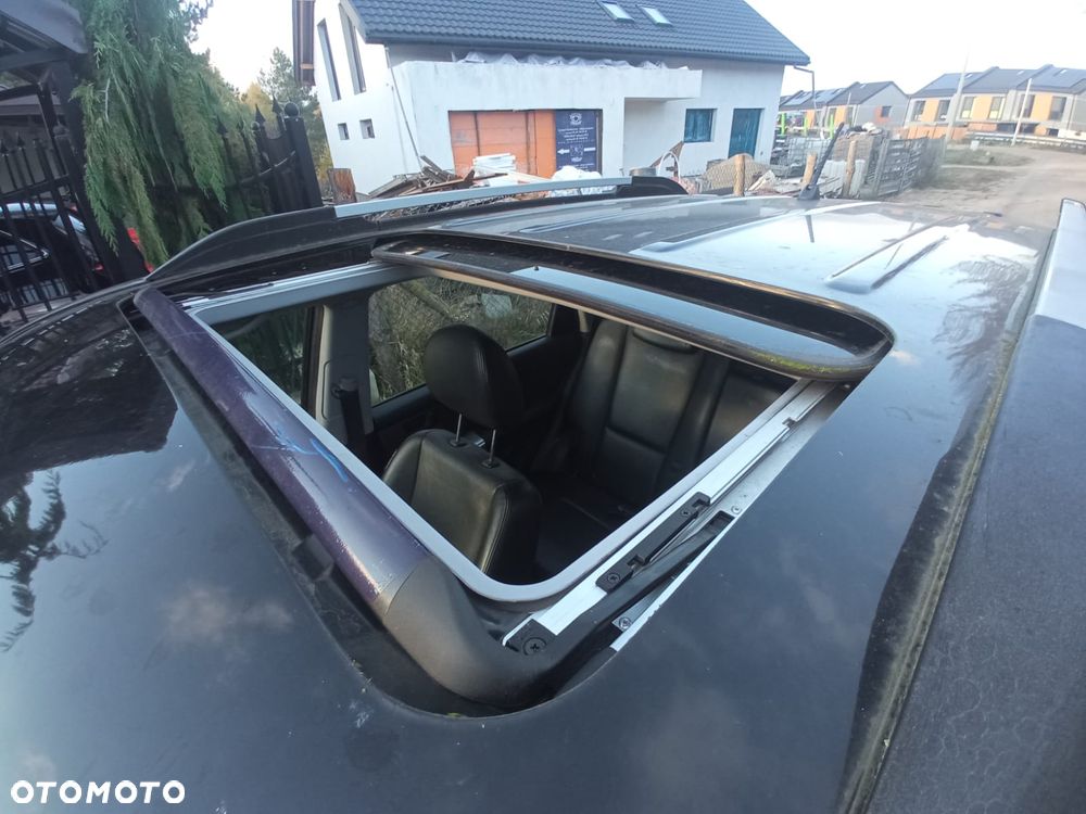Kia Sportage 2.0 d Tour 2WD - 22