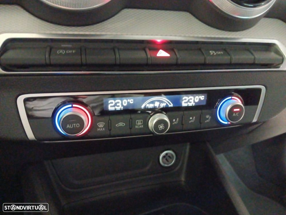 Audi Q2 30 TFSI Advanced - 27
