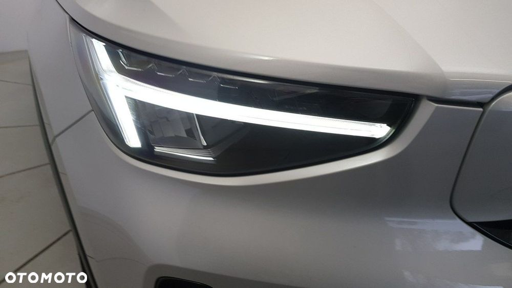 Volvo XC 40 - 11