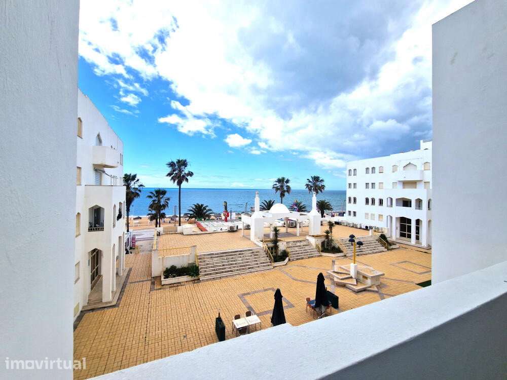 Apartamento T2 com Garagem e Vista Mar - Quarteira - Grande imagem: 2/14