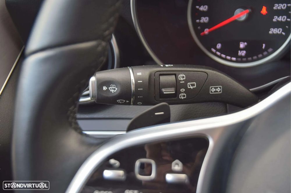 Mercedes-Benz C 300 de Avantgarde - 26