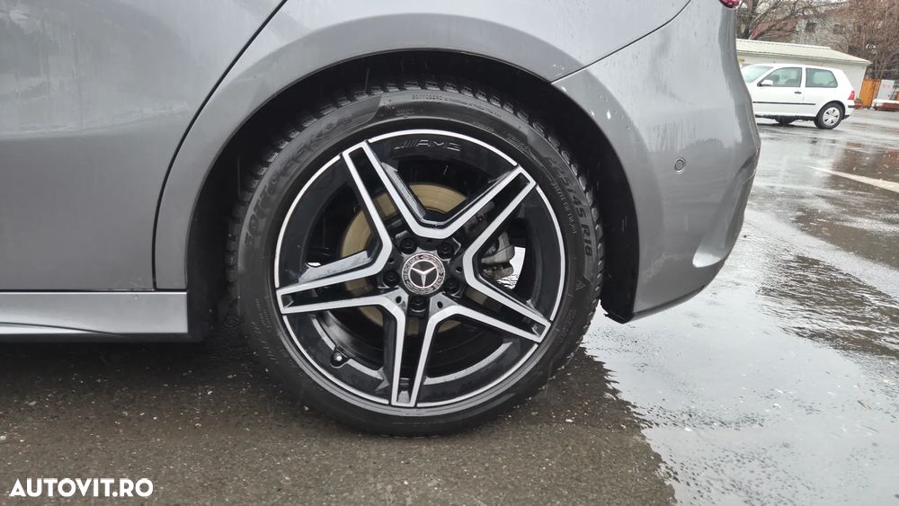 Mercedes-Benz A 200 - 9