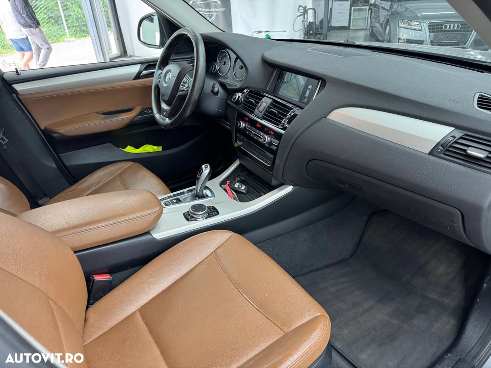 BMW X3 xDrive20d Aut. Luxury Line - 4
