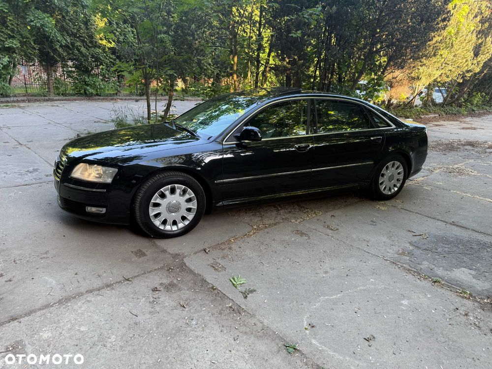 Audi A8 - 3