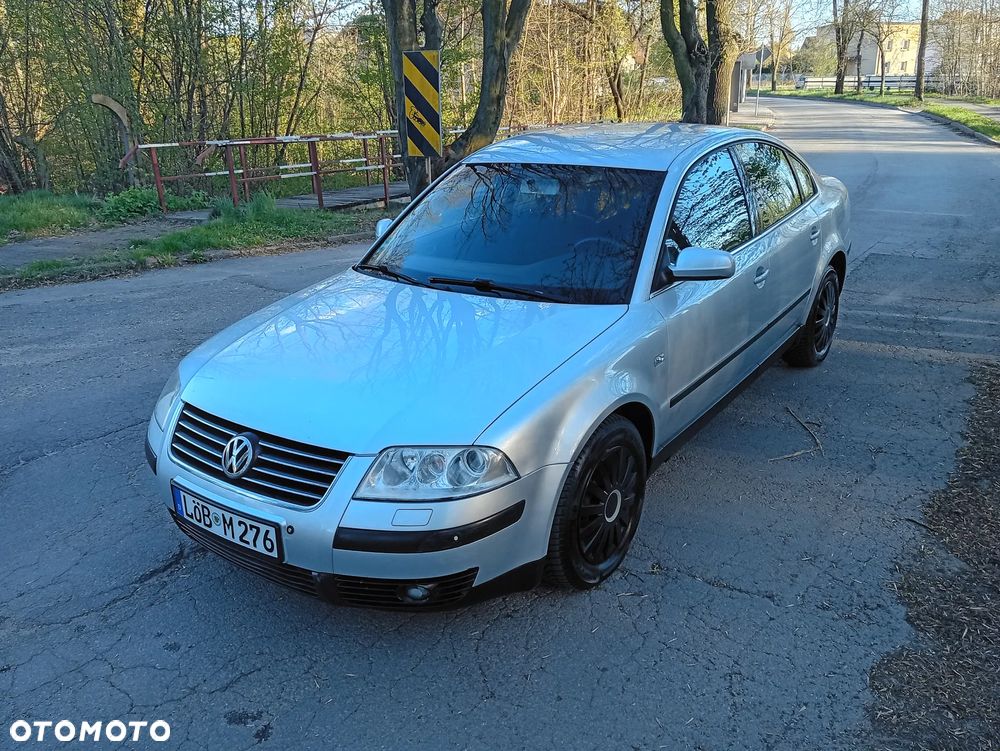 Volkswagen Passat 1.6 GL - 3