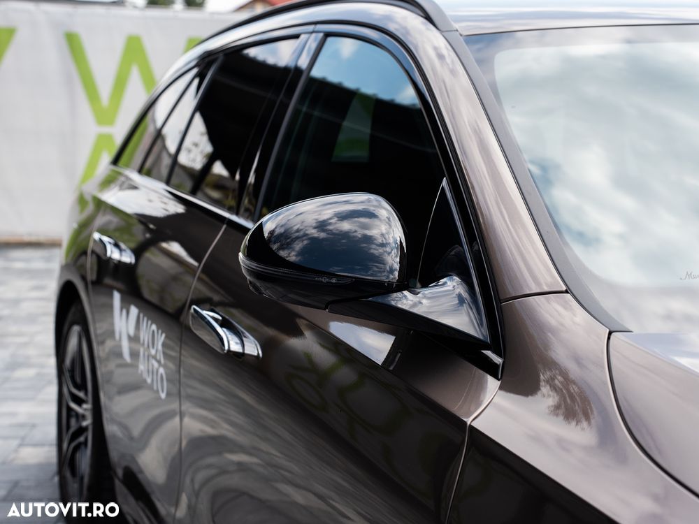 Mercedes-Benz E - 20