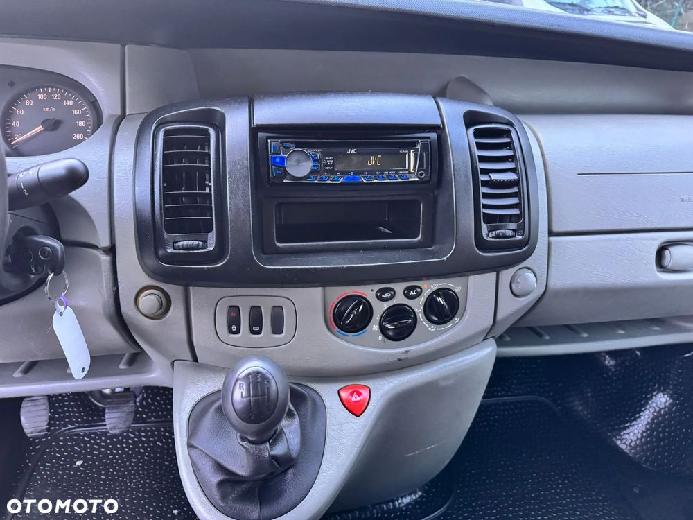 Opel VIVARO LONG KLIMATYZACJA - 12