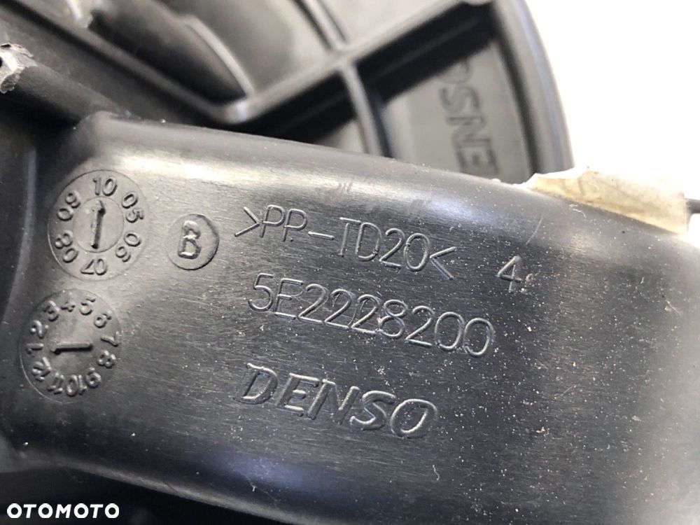 DMUCHAWA NAWIEWU  CITROEN C4 GRAND PICASSO I (UA_) 2006 - 2013 2.0 HDi 138 100 kW [136 KM] olej - 5