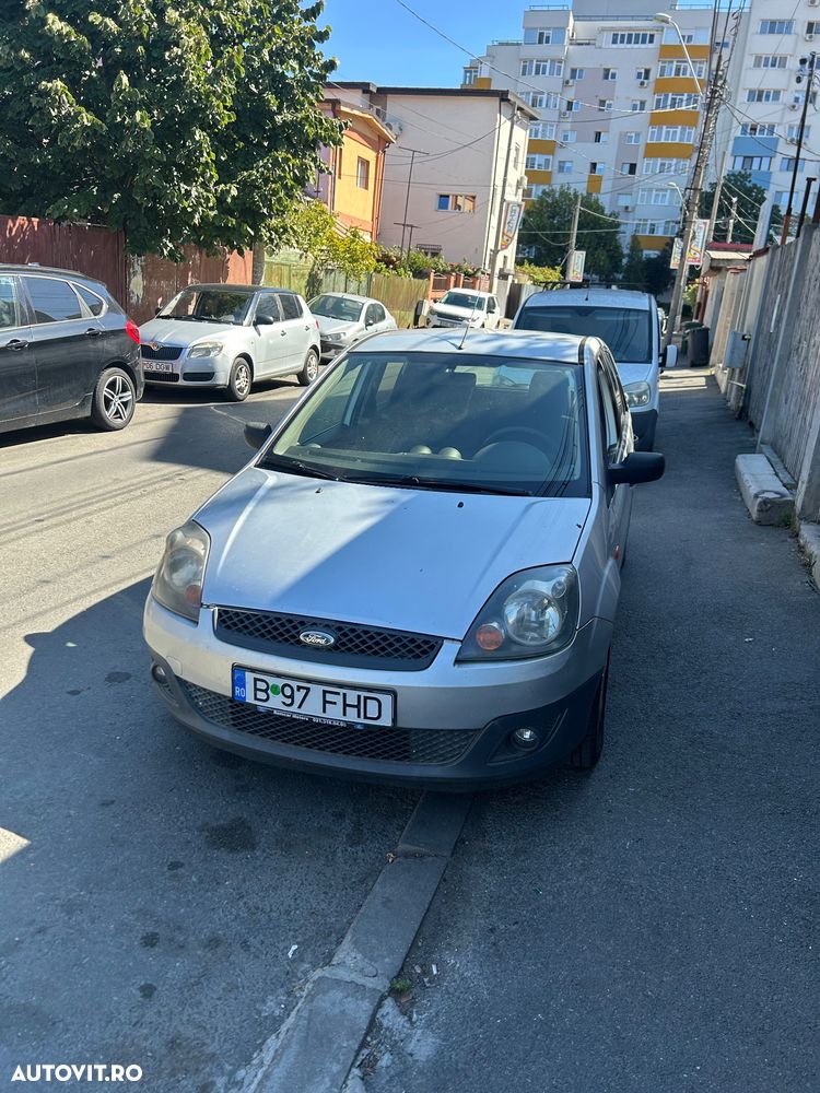 Ford Fiesta - 7