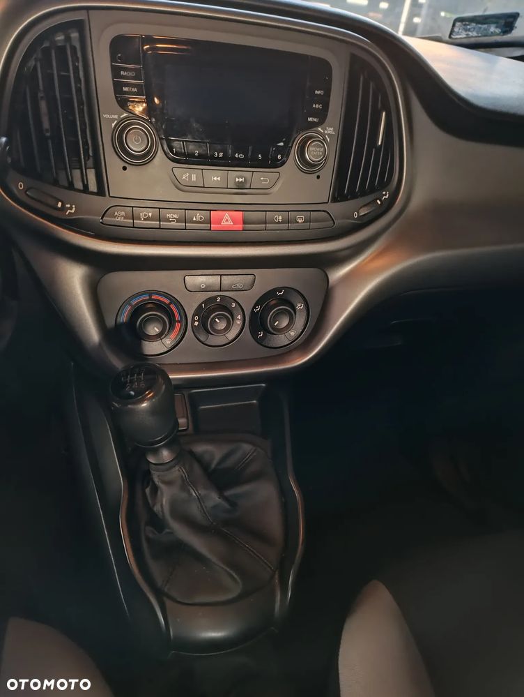 Fiat Doblo 1.4 T-Jet 16V Dynamic - 4