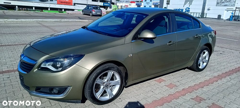 Opel Insignia - 10