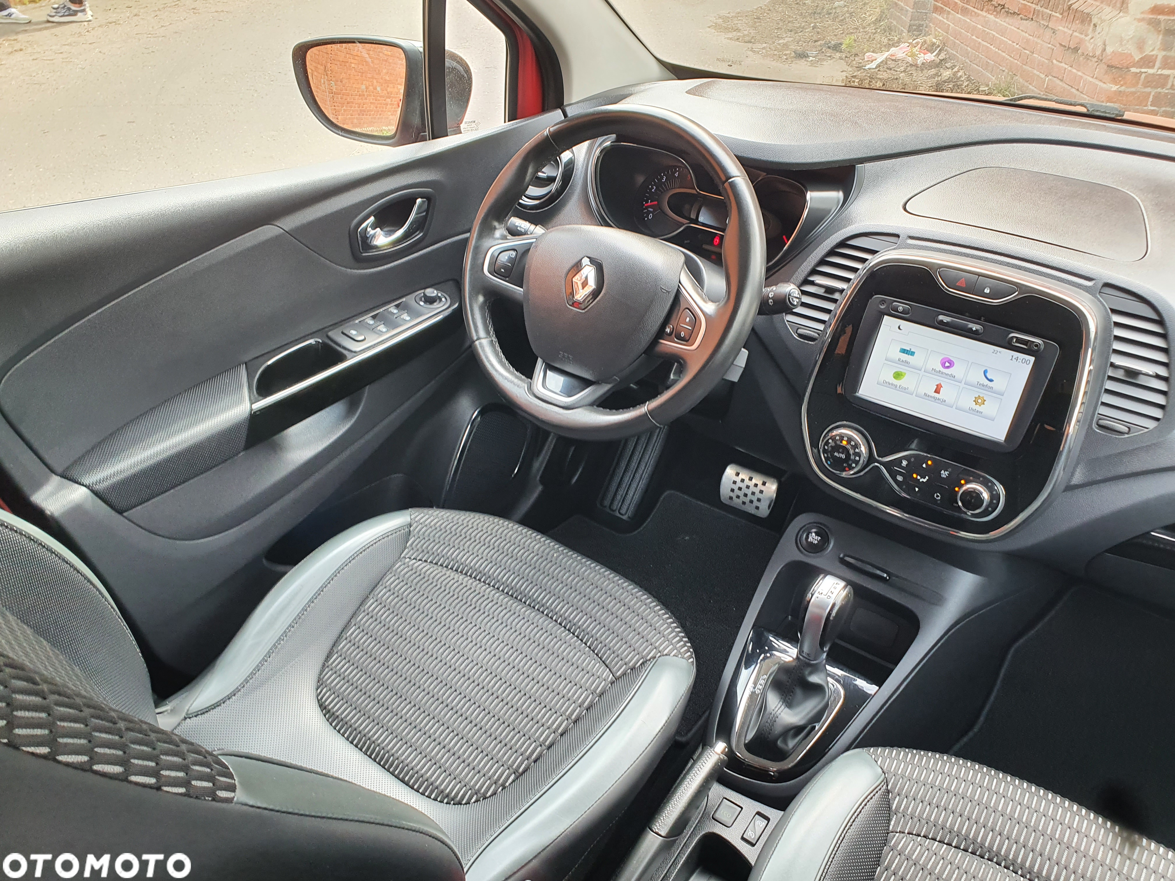 Renault Captur ENERGY dCi 90 EDC Luxe - 9