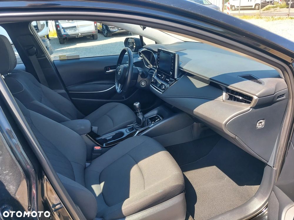 Toyota Corolla 1.5 Comfort - 13