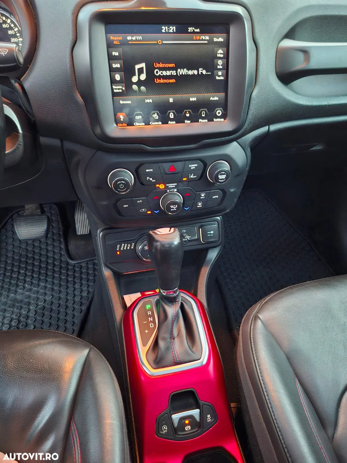 Jeep Renegade 2.0 M-Jet 4x4 AT Trailhawk - 10