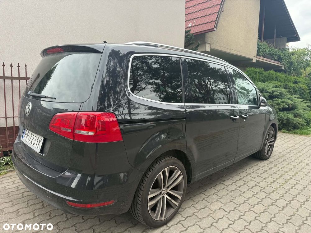 Volkswagen Sharan 2.0 TDI Highline DSG - 2
