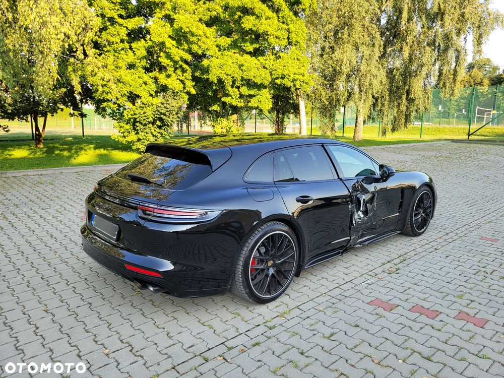 Porsche Panamera GTS GPF Sport Turismo - 8