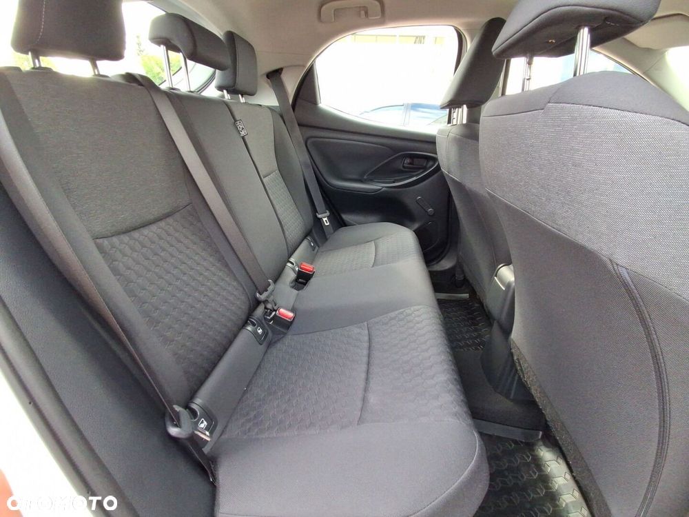Toyota Yaris Hybrid 1.5 Comfort - 11