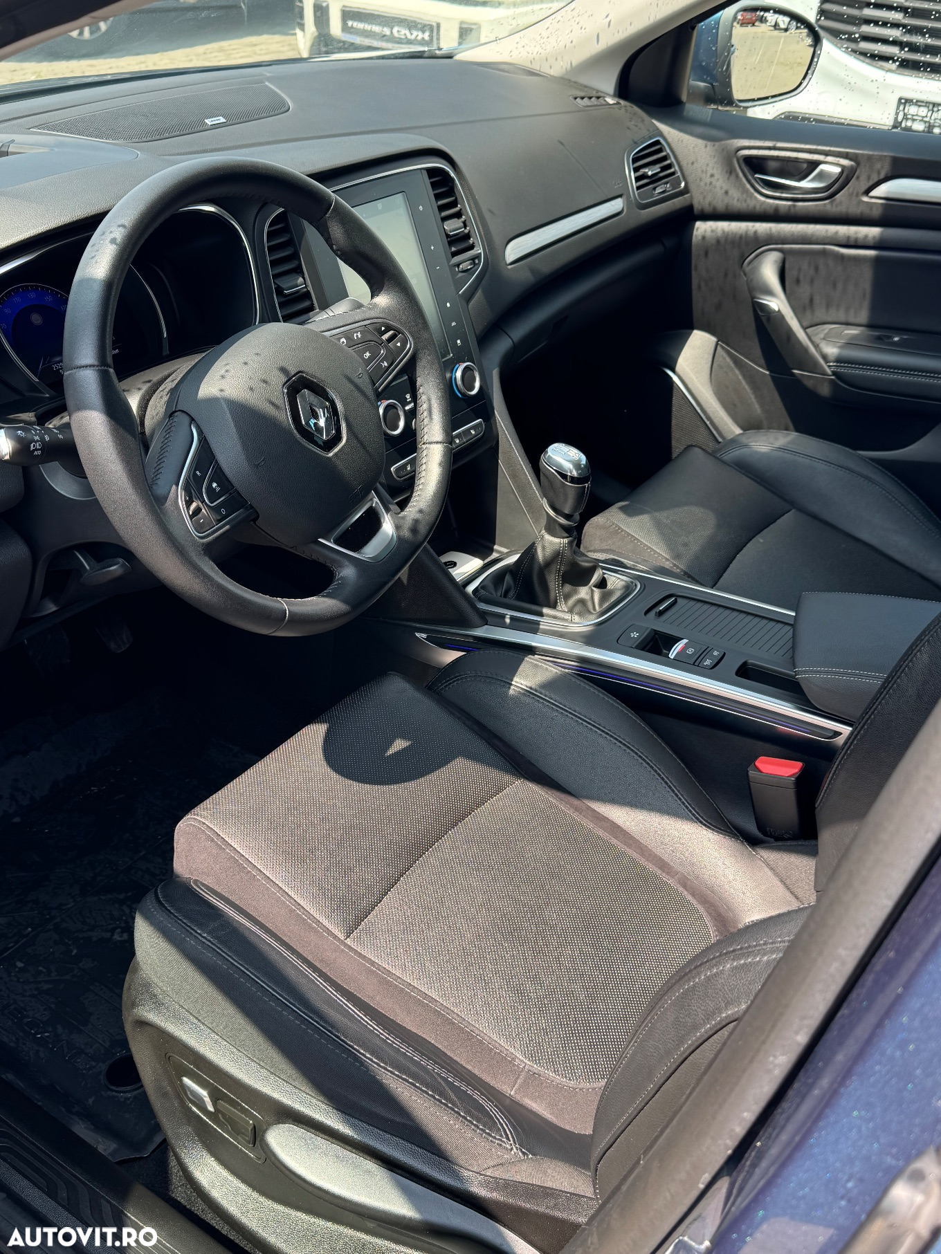 Renault Megane TCe GPF Intens - 7