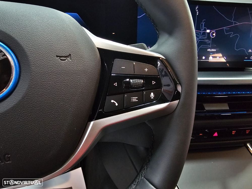 BMW i4 eDrive35 - 17