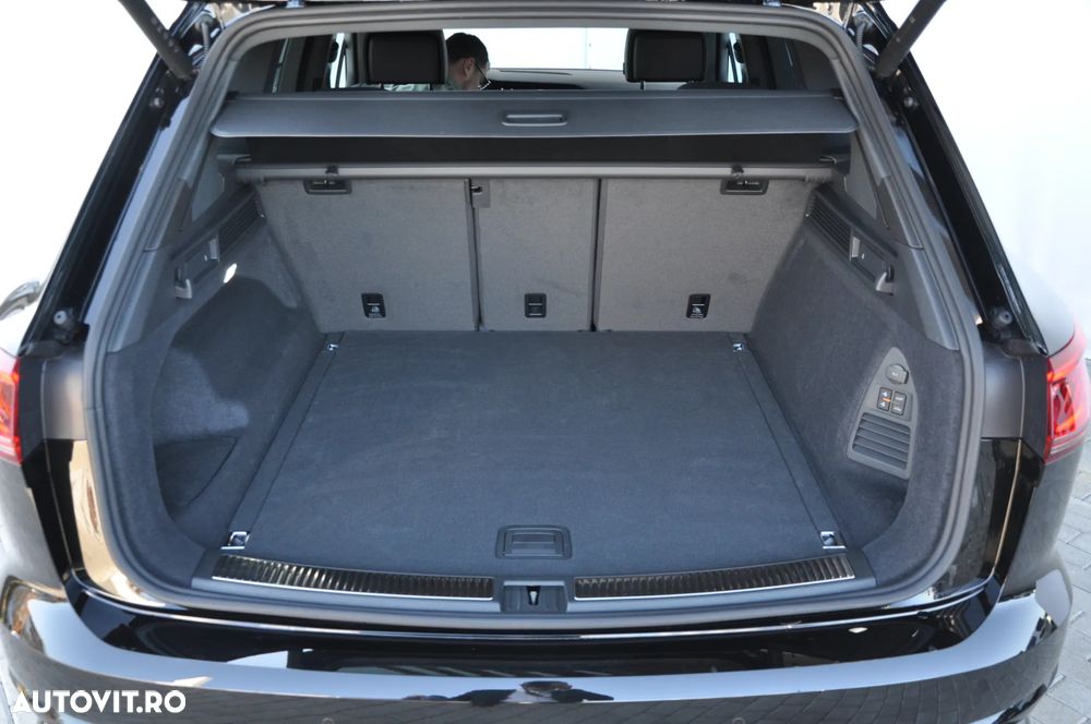 Volkswagen Touareg V6 TDI 4MOTION R-Line - 33