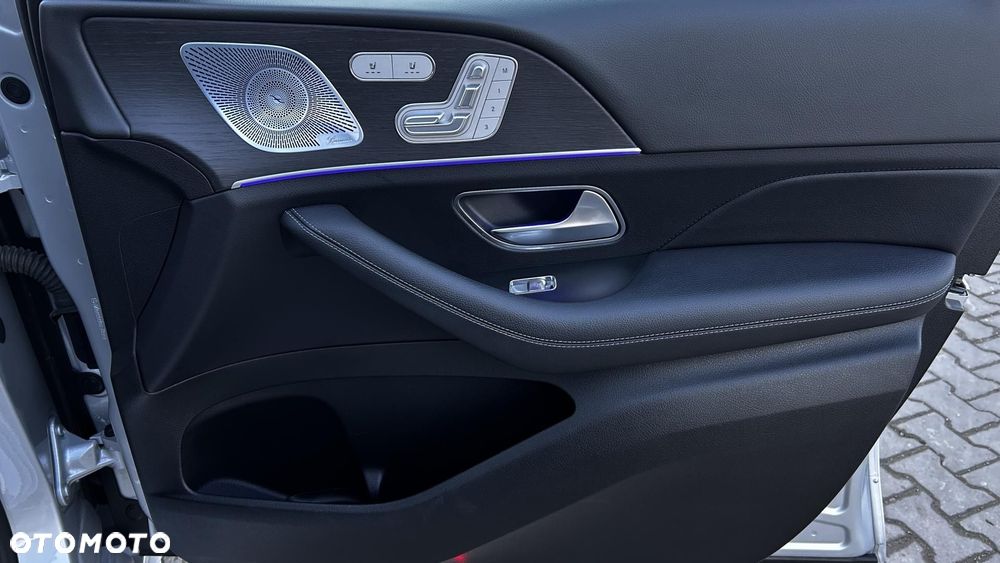 Mercedes-Benz GLE 300 d 4-Matic - 23