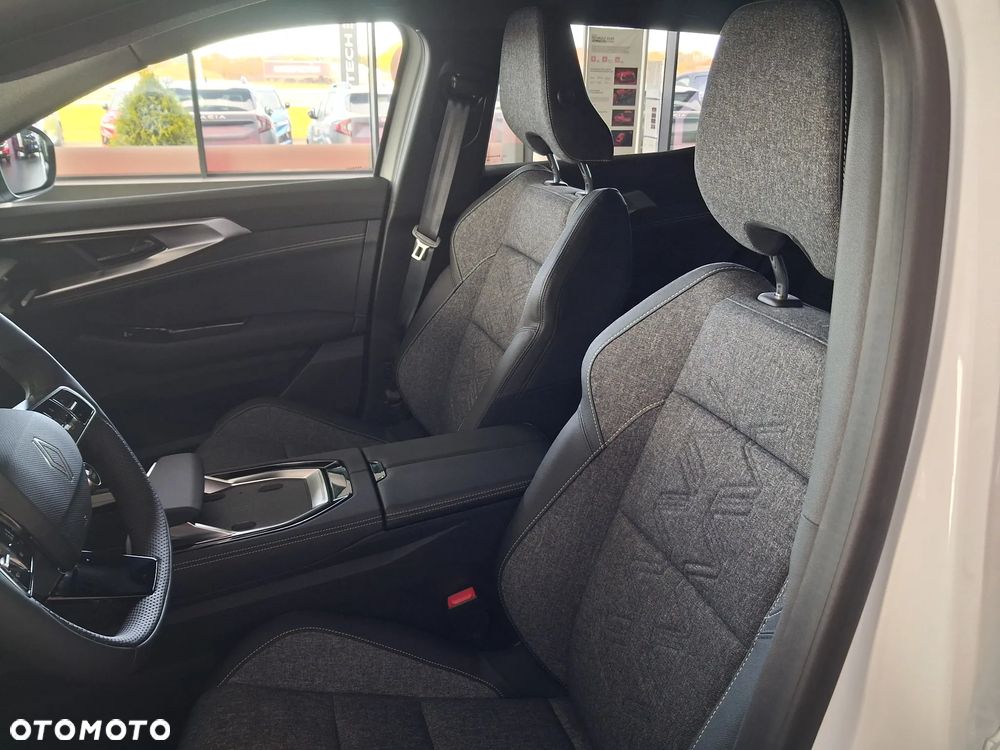 Renault Austral 1.3 TCe mHEV Techno - 9