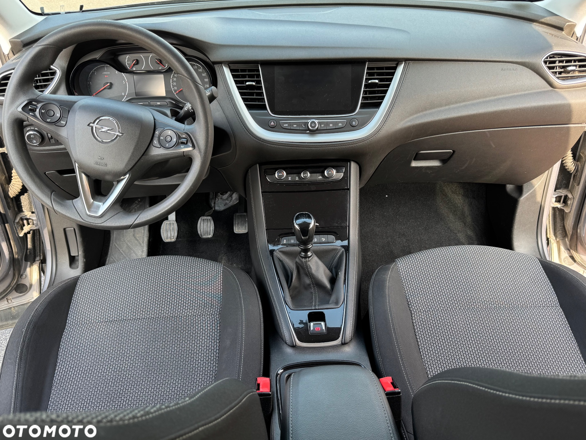 Opel Grandland X 1.6 CDTI Enjoy S&S - 20