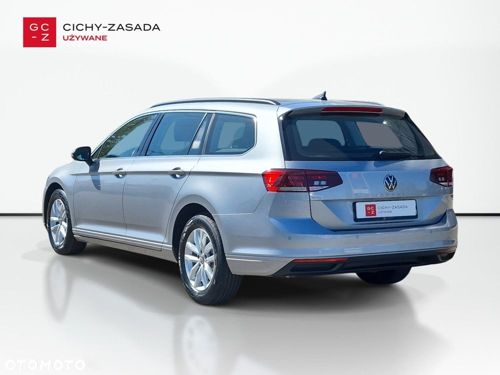 Volkswagen Passat Variant 2.0 TDI SCR Business Plus DSG - 3