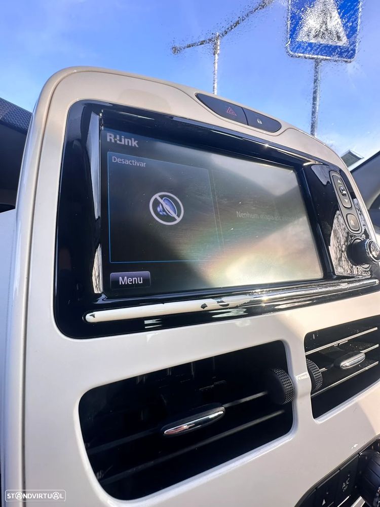 Renault Zoe (s/ Bateria) 22 kwh Life - 16