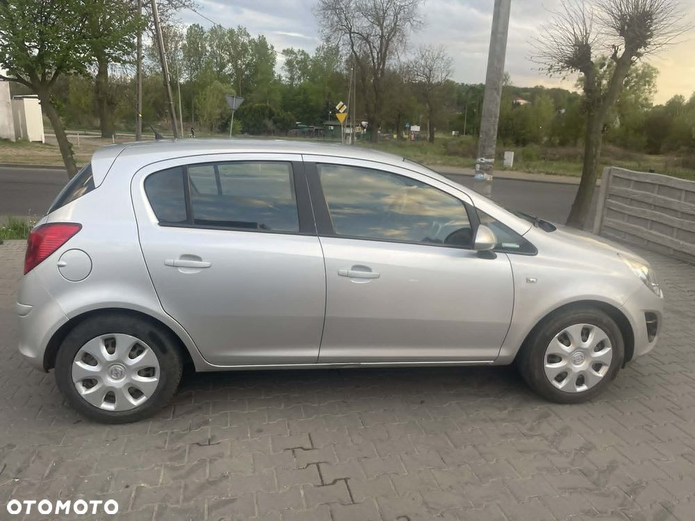 Opel Corsa 1.2 16V Enjoy - 3
